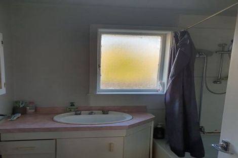 Photo of property in 2/298 Rangatira Road, Beach Haven, Auckland, 0626