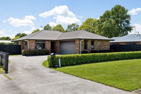 Photo of property in 33 Moore Street, Leamington, Cambridge, 3432