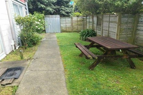 Photo of property in 3/126 Redwood Avenue, Tawa, Wellington, 5028