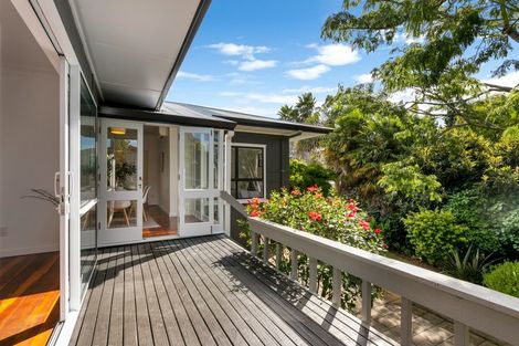 Photo of property in 70 Darraghs Road, Brookfield, Tauranga, 3110