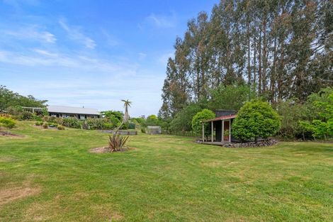 Photo of property in 1/142 Mapara Road, Acacia Bay, Taupo, 3385