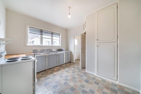 Photo of property in 8 Mcparland Street, Ebdentown, Upper Hutt, 5018