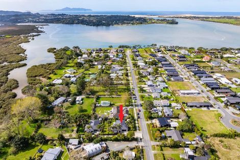 Photo of property in 17 Pearson Street, Mangawhai, 0505