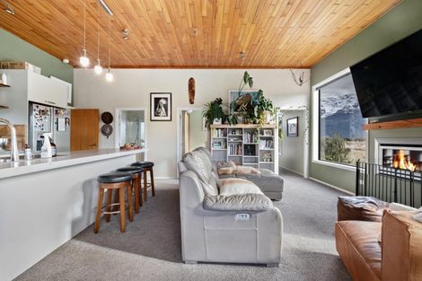 Photo of property in 34 Birley Rise, Glenorchy, 9372