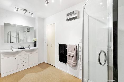 Photo of property in Bond Store Apartments, 8i Egmont Street, Te Aro, Wellington, 6011
