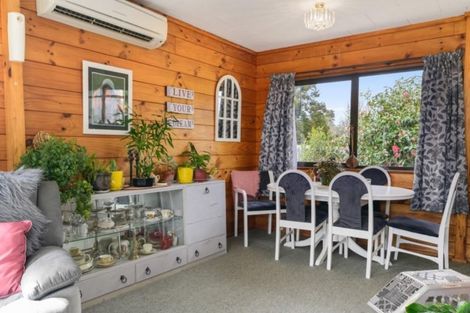 Photo of property in 14 Umuroa Street, Mamaku, 3020