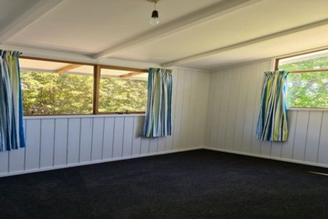 Photo of property in 4 Thelma Crescent, Torbay, Auckland, 0630