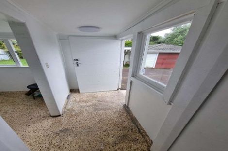 Photo of property in 420 Old Te Atatu Road, Te Atatu Peninsula, Auckland, 0610