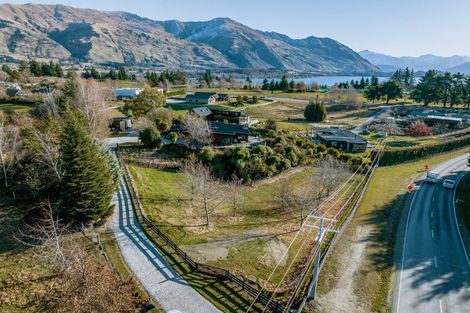 Photo of property in 22 Ballantyne Road, Wanaka, 9305
