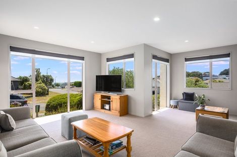Photo of property in 1 Milford Street, Aotea, Porirua, 5024