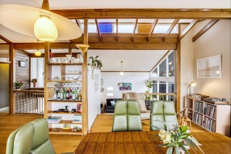 Photo of property in 231 Te Atatu Road, Te Atatu South, Auckland, 0610