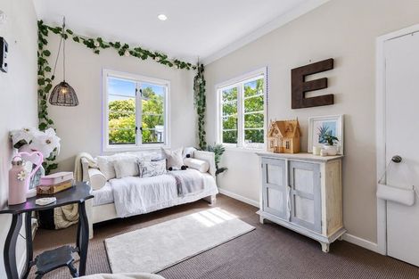 Photo of property in 63 Sylvia Road, Hillcrest, Auckland, 0627