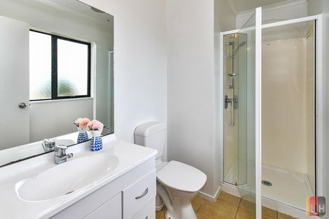 Photo of property in 325 Mahia Road, Weymouth, Auckland, 2103