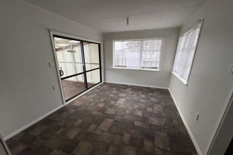 Photo of property in 10 Marsden Street, Levin, 5510