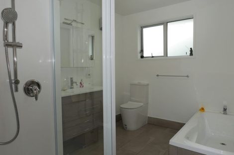 Photo of property in 82 Sawyers Arms Road, Northcote, Christchurch, 8052