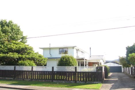 Photo of property in 41 Golders Road, Elderslea, Upper Hutt, 5018