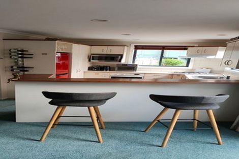 Photo of property in 295 Main Road, Tawa, Wellington, 5028