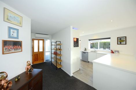 Photo of property in 30 Beauford Place, Parklands, Christchurch, 8083