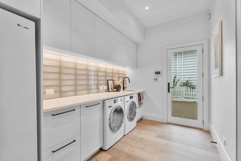 Photo of property in 84 Marsden Avenue, Mount Eden, Auckland, 1024