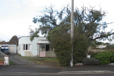Photo of property in 5 Taradale Road, Marewa, Napier, 4110