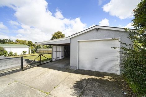 Photo of property in 583 Featherston Street, Roslyn, Palmerston North, 4414