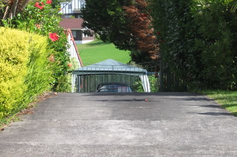 Photo of property in 1/35 Birman Close, Half Moon Bay, Auckland, 2012