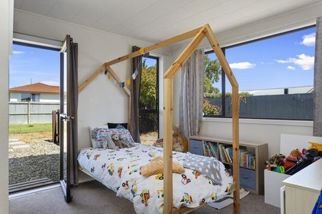 Photo of property in 15b Scotswood Place, Rangiora, 7400