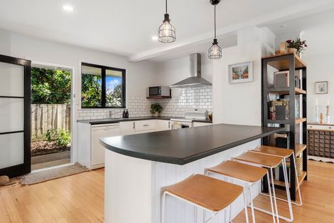 Photo of property in 265a Waitaha Road, Welcome Bay, Tauranga, 3112