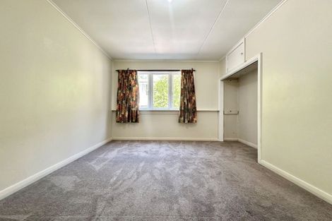 Photo of property in 65 Elmslie Road, Pinehaven, Upper Hutt, 5019