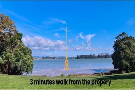 Photo of property in 1 Oakmont Place, Wattle Downs, Auckland, 2103