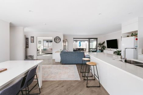 Photo of property in 34 Charlotte Drive, Omokoroa, 3114