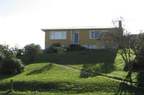 Photo of property in 8 Hampshire Street, Cannons Creek, Porirua, 5024