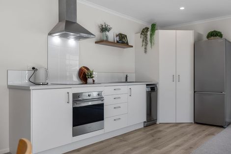 Photo of property in 73 Riley Crescent, Papamoa Beach, 3118