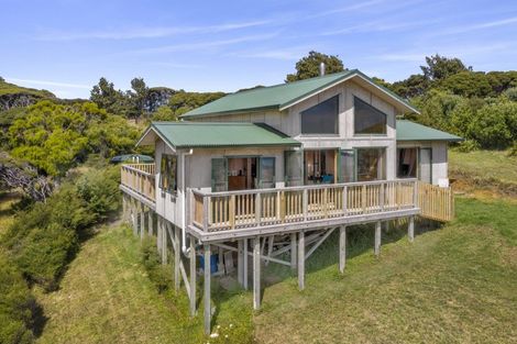 Photo of property in 1644b Whaanga Road, Raglan, 3296