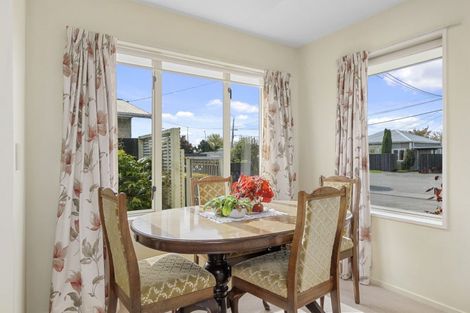 Photo of property in 12 Seymour Street, Hornby, Christchurch, 8042