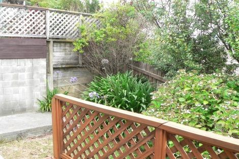 Photo of property in 58 Collins Avenue, Tawa, Wellington, 5028
