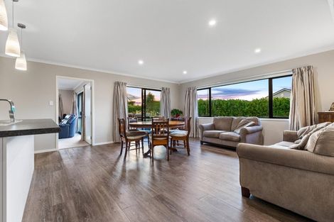 Photo of property in 16 Pitoitoi Drive, Riverhead, 0820