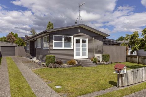 Photo of property in 35 Patikura Place, Turangi, 3334
