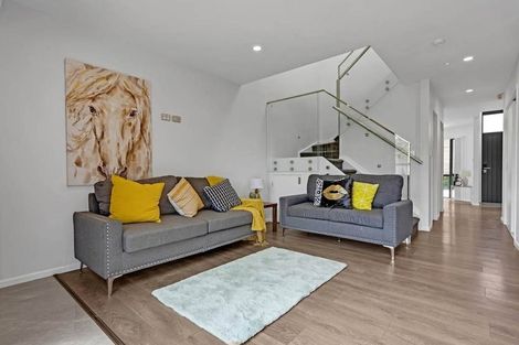 Photo of property in 9b Pah Road, Papatoetoe, Auckland, 2025