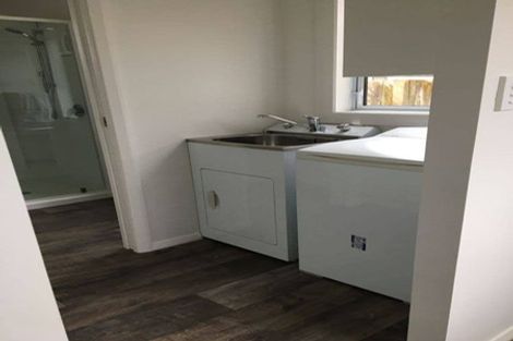 Photo of property in 6 Carlisle Street, Milson, Palmerston North, 4414