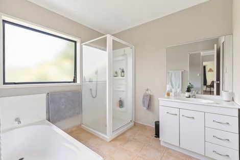 Photo of property in 32 Eclipse Terrace, Welcome Bay, Tauranga, 3112