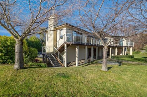 Photo of property in 200a Beacon Point Road, Wanaka, 9305