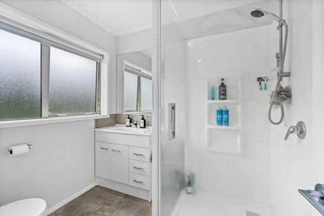 Photo of property in 12 Catherin Servant Close, Maunu, Whangarei, 0110