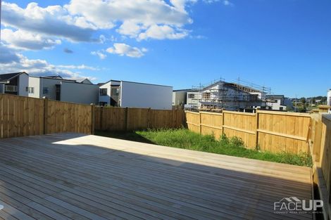 Photo of property in 16 Hea Road, Hobsonville, Auckland, 0616