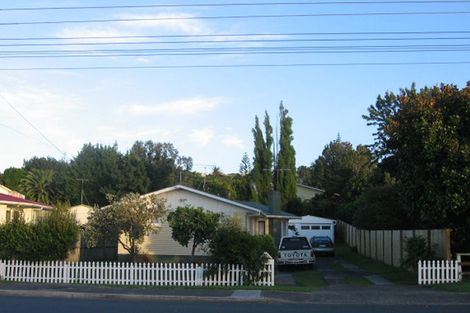 Photo of property in 208 Archers Road, Glenfield, Auckland, 0629