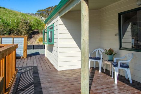 Photo of property in 598a Oneriri Road, Kaiwaka, 0573