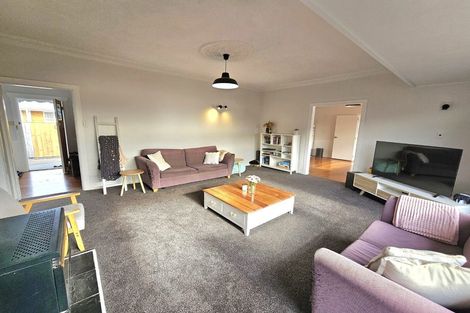 Photo of property in 14 Darnell Street, Fitzroy, New Plymouth, 4312