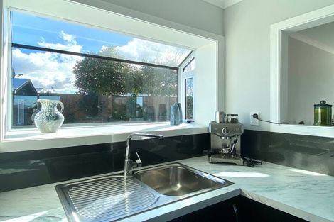 Photo of property in 75 Coopers Road, Gate Pa, Tauranga, 3112