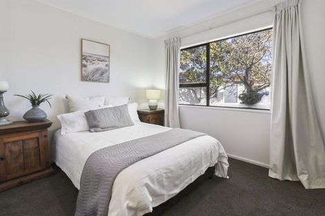 Photo of property in 10 Luxton Place, Rangiora, 7400