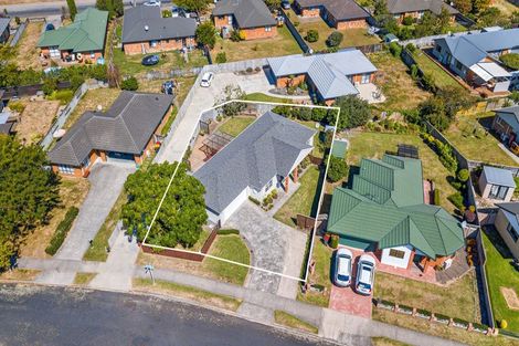 Photo of property in 14 Newfield Drive, Fairview Downs, Hamilton, 3214